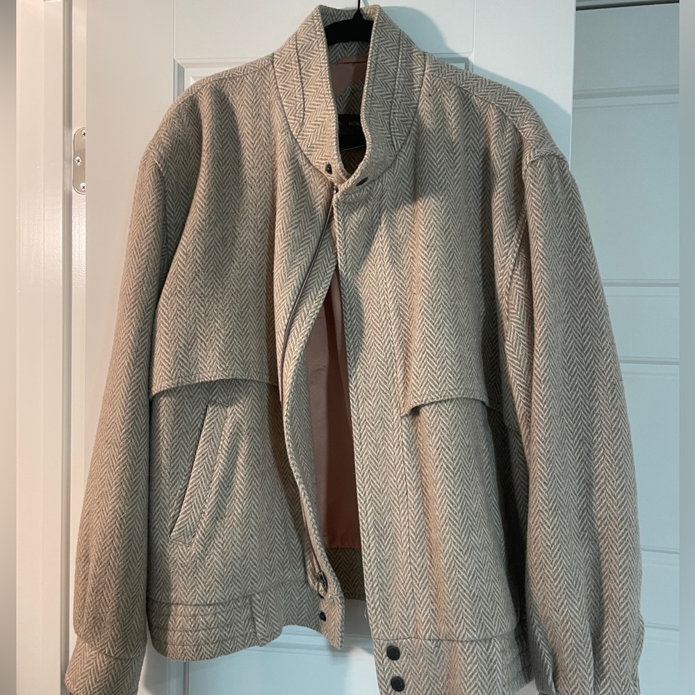 Members only neutral toned herringbone lined jackets